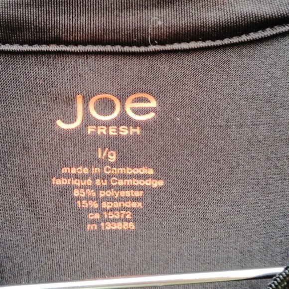Joe Fresh Black Half Zip Pull Over Women's Large Reflective piping. - Picture 2 of 3